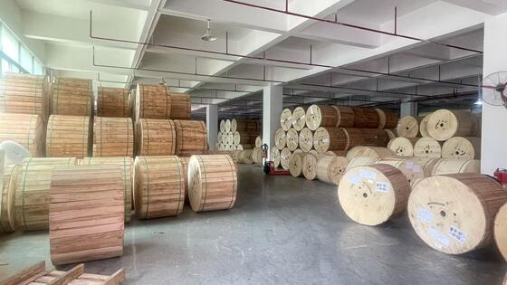 12 Cores Uni-tube Light-armored GYXTW Outdoor Fiber Optic Cable for Aerial Deployment with Multimode OM2 50/125